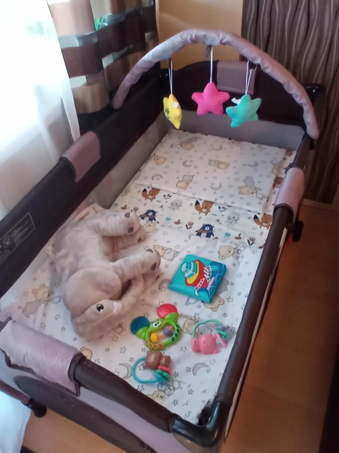 זלקרוס Erna Apartman מראה חיצוני תמונה