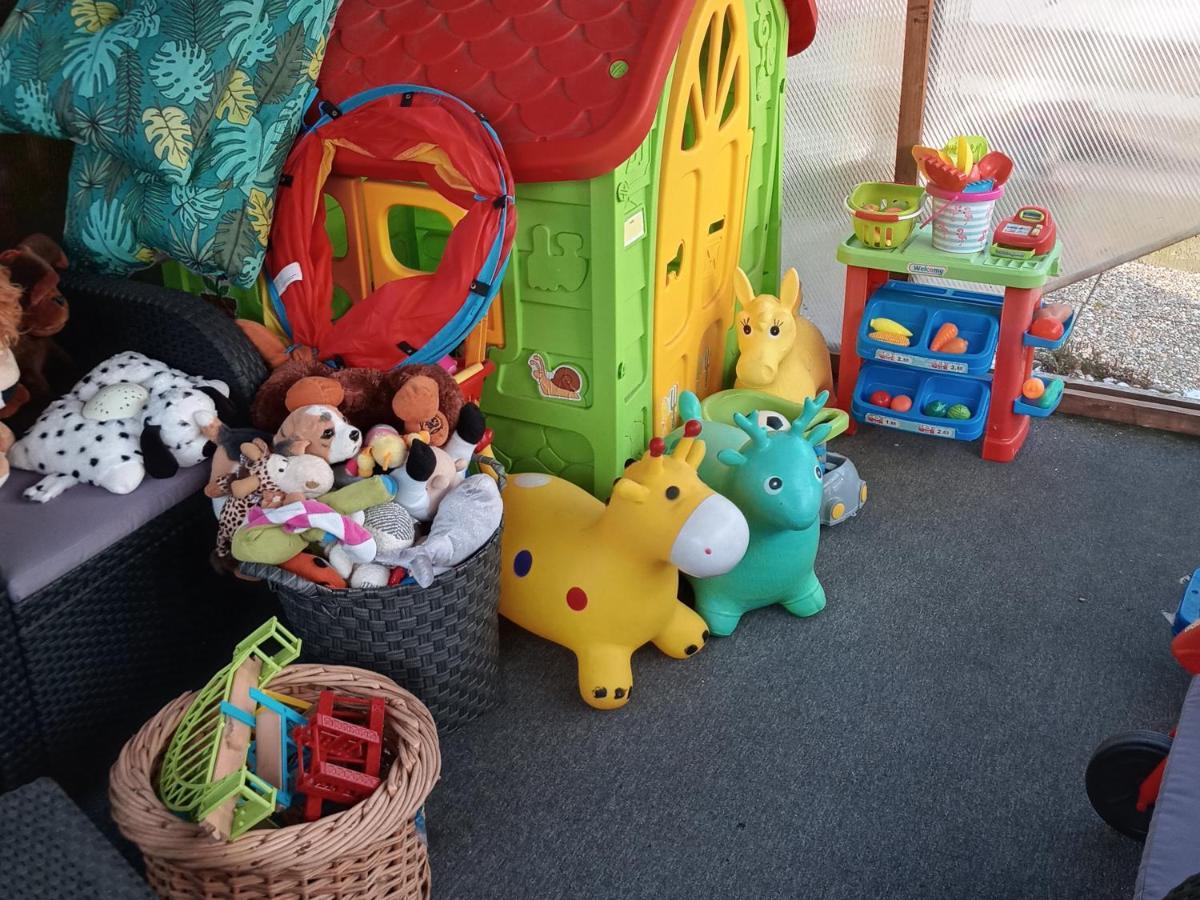 זלקרוס Erna Apartman מראה חיצוני תמונה
